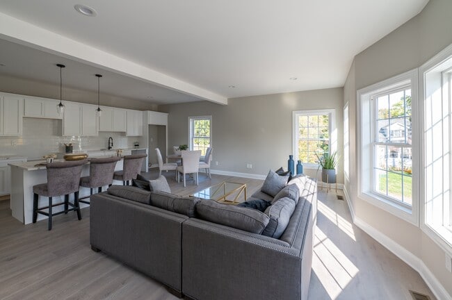 Kitchen Dining Living - 26 Cherry Hill Rd