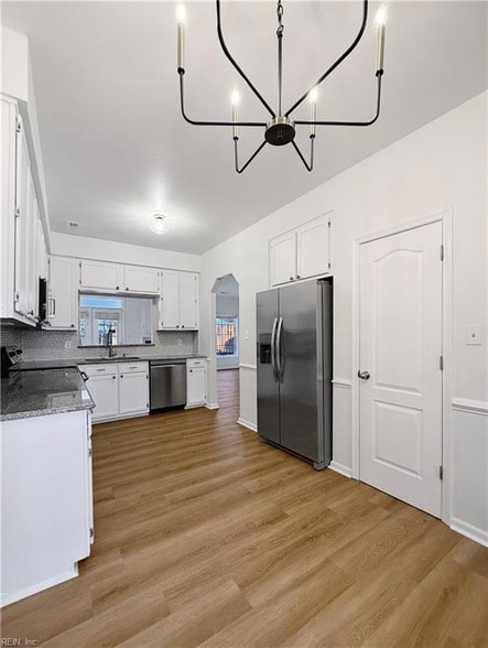 Building Photo - 2656 Bracston Rd