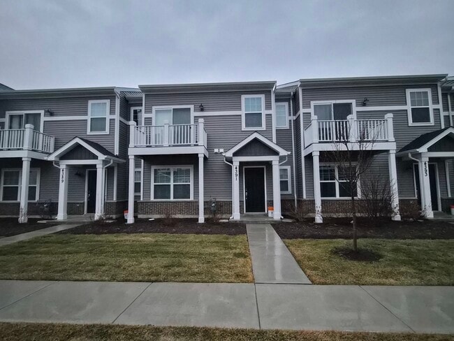 Building Photo - 4391 Chelsea Mnr Cir