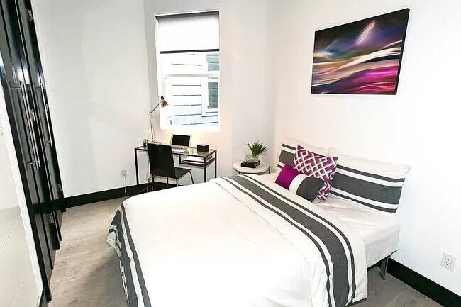 Building Photo - 2874 Harrison-A