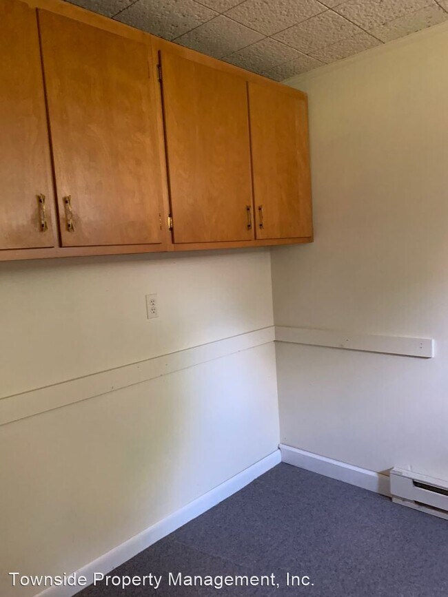 Building Photo - 5 br, 3 bath House - 924 McBryde Lane