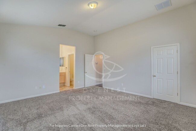 Building Photo - 3 bdrm 2 bthm single level home in Edgewater community