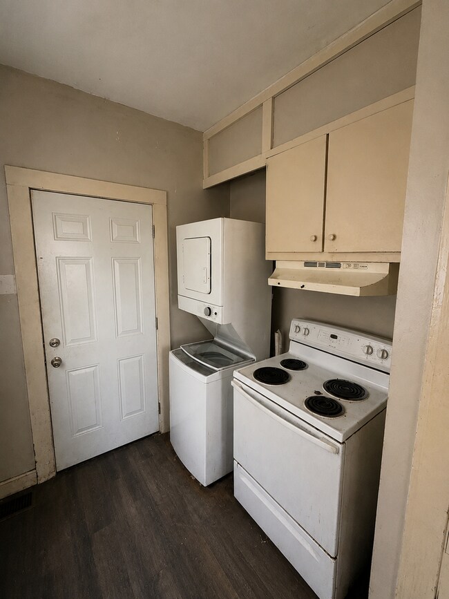 Building Photo - Beautiful 3-Bedroom Home in Convenient North Jackson Location