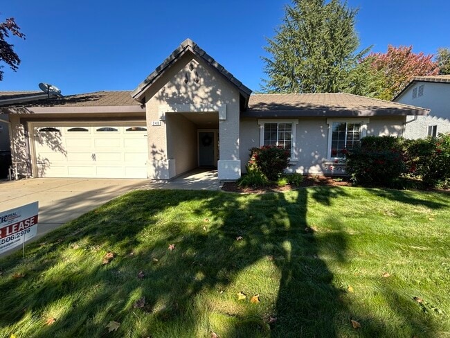 Primary Photo - 248 Summer Grove Cir