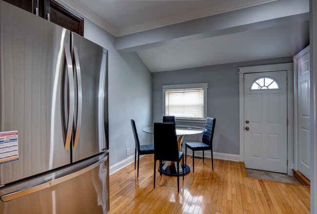 Building Photo - 141 N Patterson Park Ave