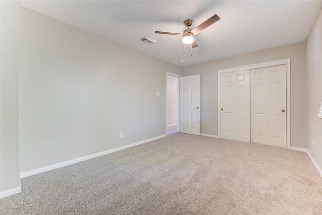 Building Photo - 12207 Lakewood Glade Ct