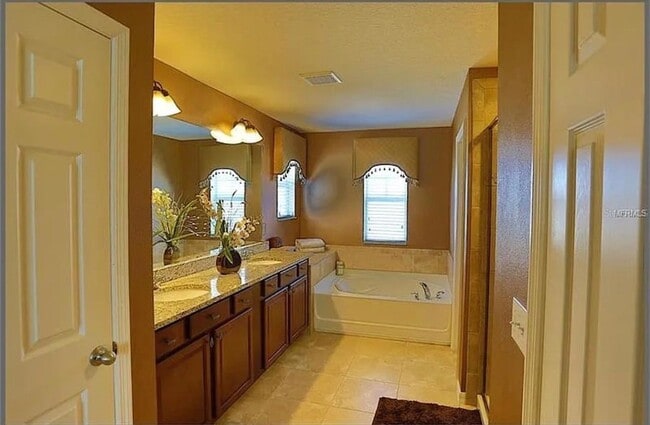 Building Photo - 5533 Angelonia Terrace