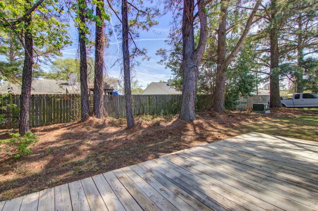 Building Photo - 156 Pecan Grove Ave