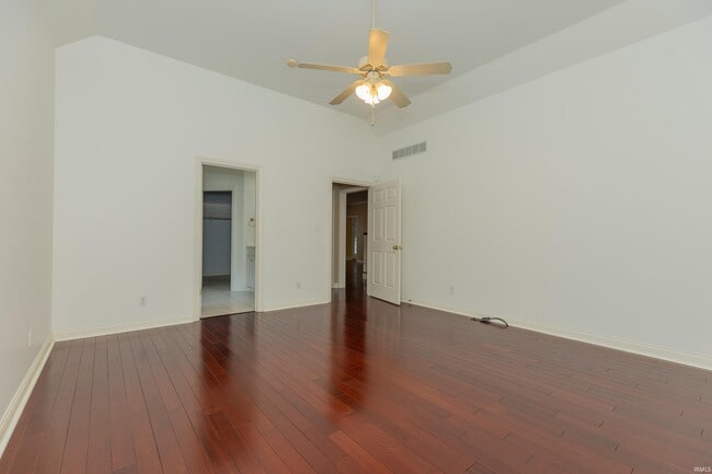 Building Photo - 4595 Prescott Dr