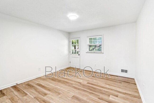 Building Photo - 4205 Foreman Ln
