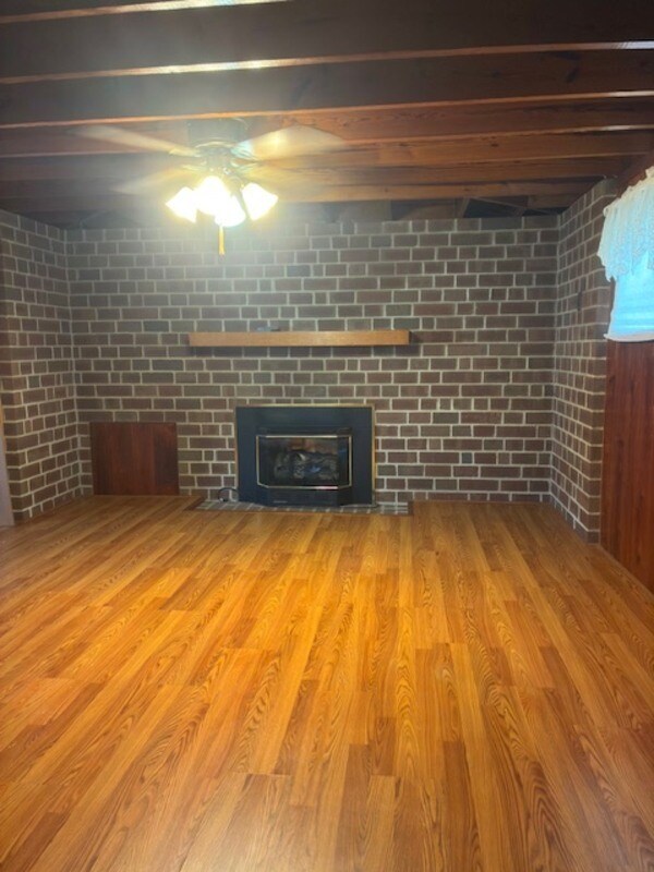 Building Photo - 1468 Hilltop St