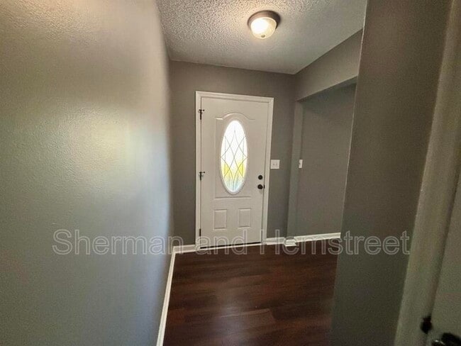 Building Photo - 2714 Fair Oak Ct