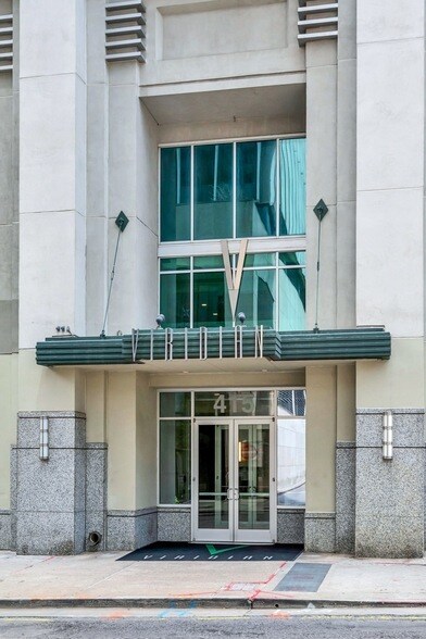 Building Photo - 415 Church St