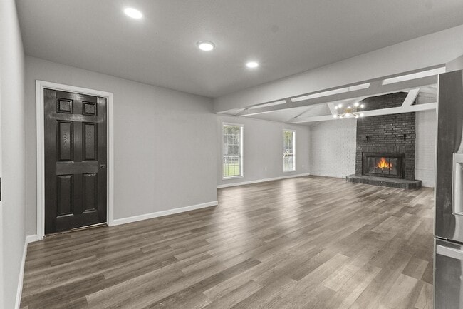 Building Photo - 5775 Mel Sha Ln