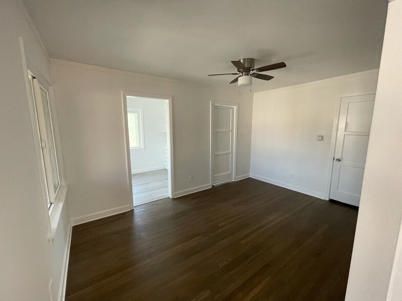 Dining Room - 1633 S Highland Ave