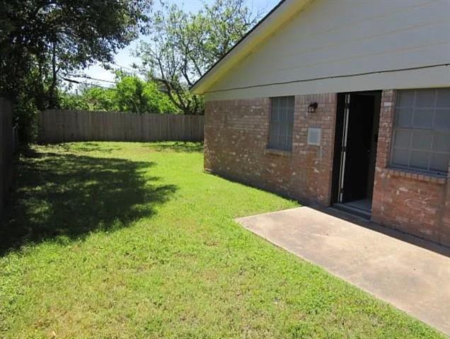 Building Photo - 5212 Cordova Ave