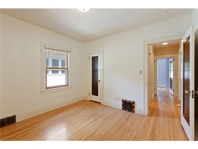 Building Photo - 2301 Benjamin St NE