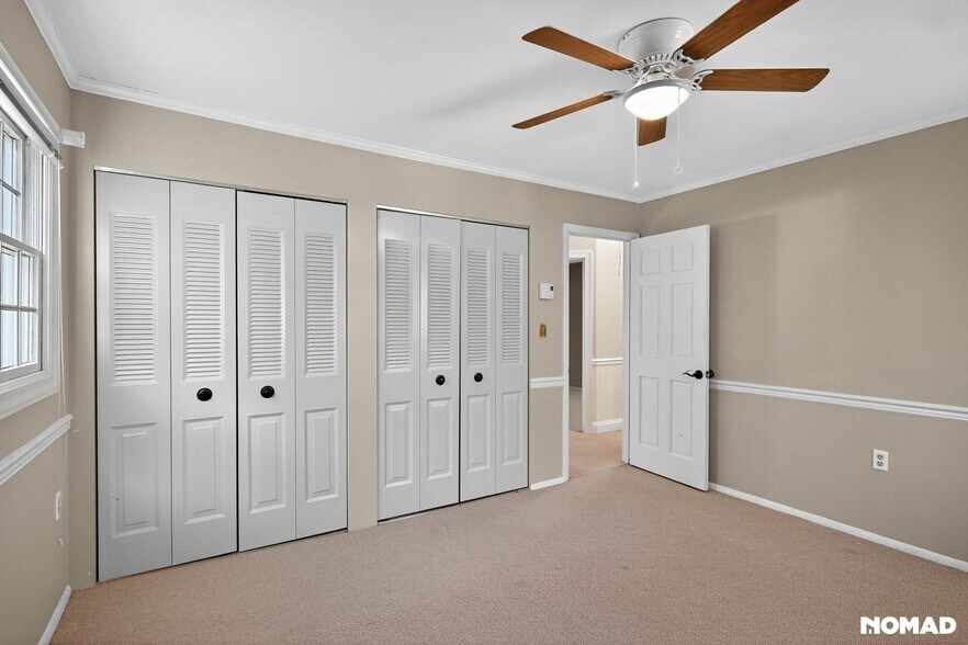 Building Photo - 25 Locust Cir