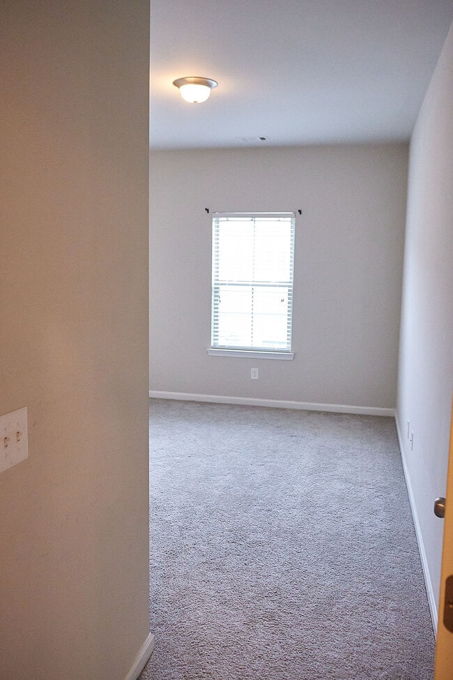 Building Photo - 7687 Volion Dr