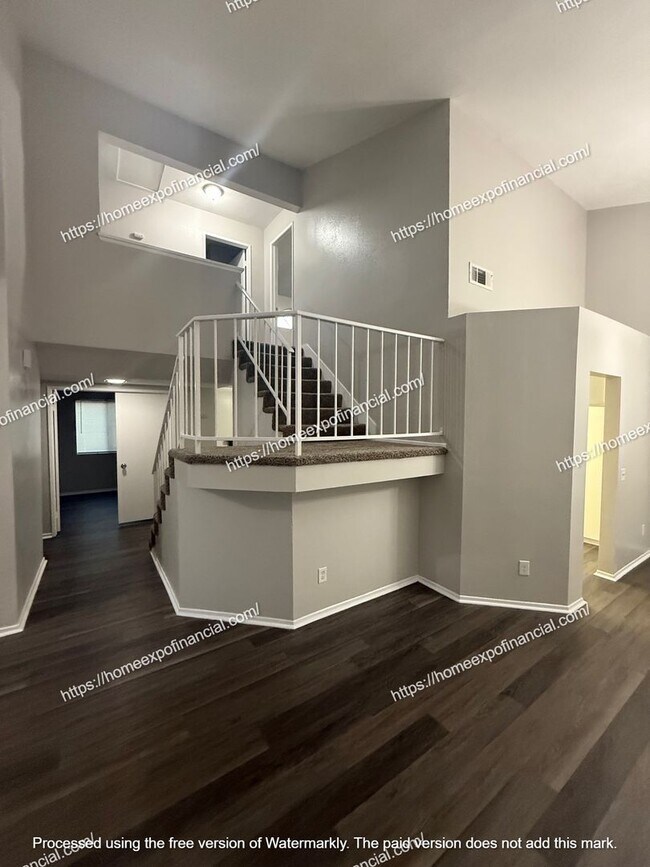 Building Photo - 24612 Freeport Dr