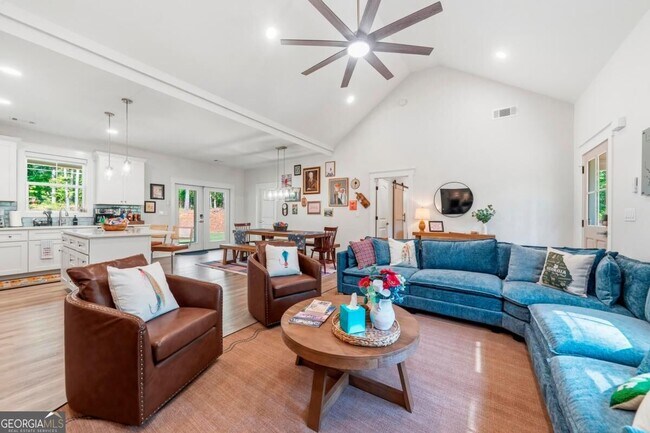 Building Photo - 183 Crooked Creek Dr