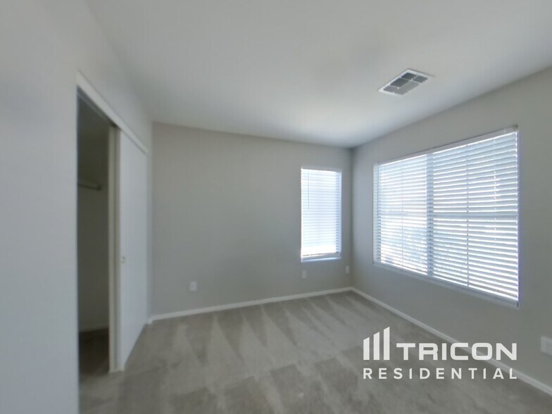 Building Photo - 30610 N Coral Bean Dr
