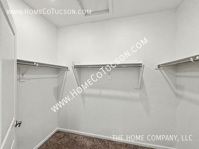 Building Photo - 10348 E Silver Slate Pl