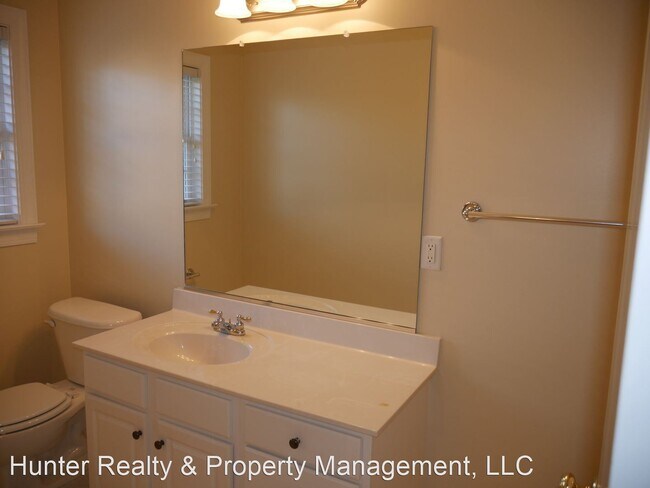 Building Photo - 5 br, 4 bath House - 3538 Burnely Drive