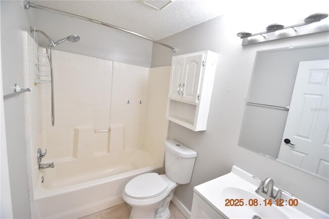 Building Photo - 8522 Longboat Ln