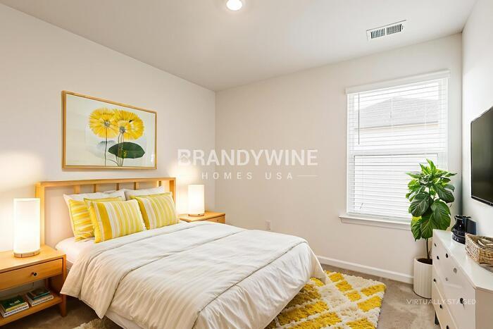 Building Photo - 1240 Arnhem Dr