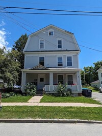 Building Photo - 400 Cliff St