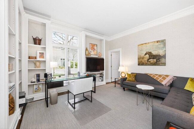 Building Photo - 97 Coopers Farm Rd