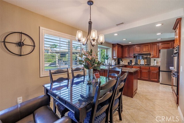 Building Photo - 5540 Green Hollow Ln