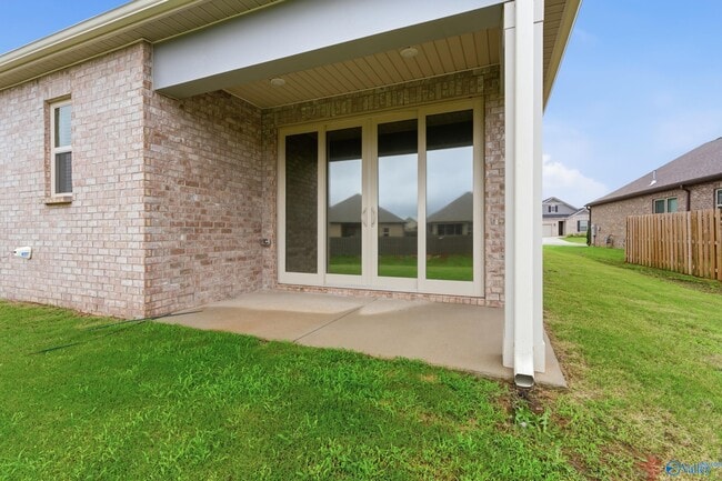 Building Photo - 104 Cavern Ct