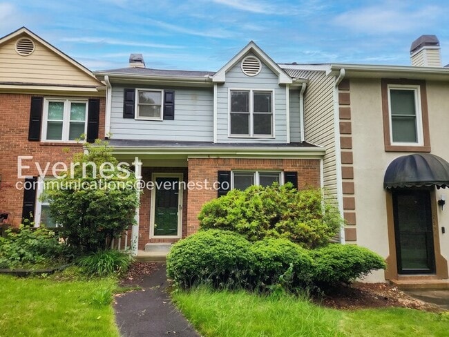 Building Photo - 2696 Arbor Glen Pl