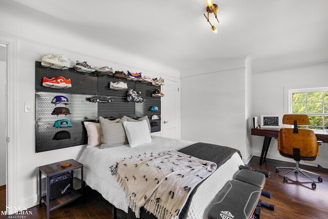 Building Photo - 276 Lewiston Rd