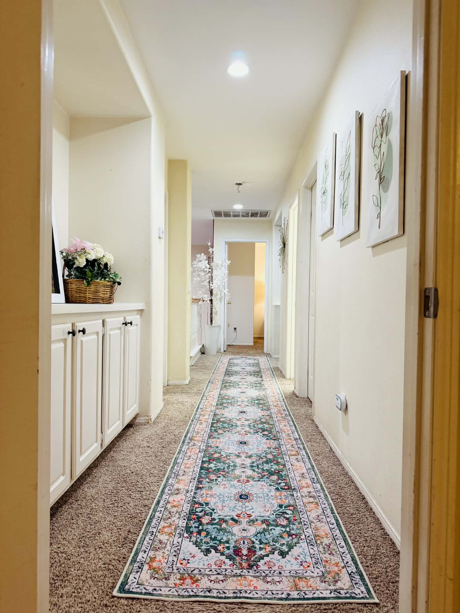 Building Photo - 1985 Meridian St