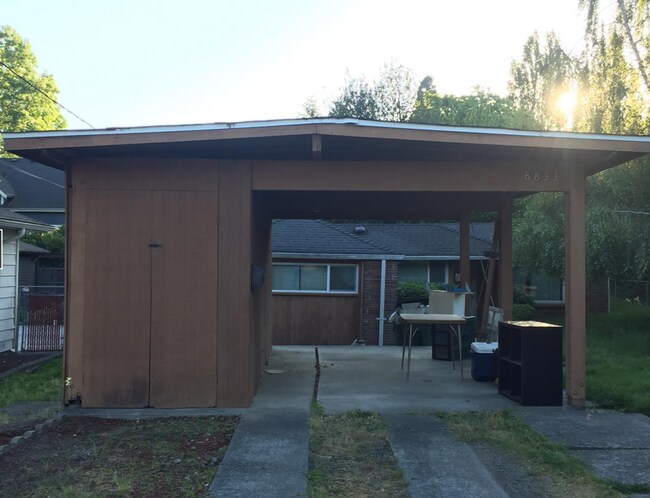 Building Photo - House -- Ravenna