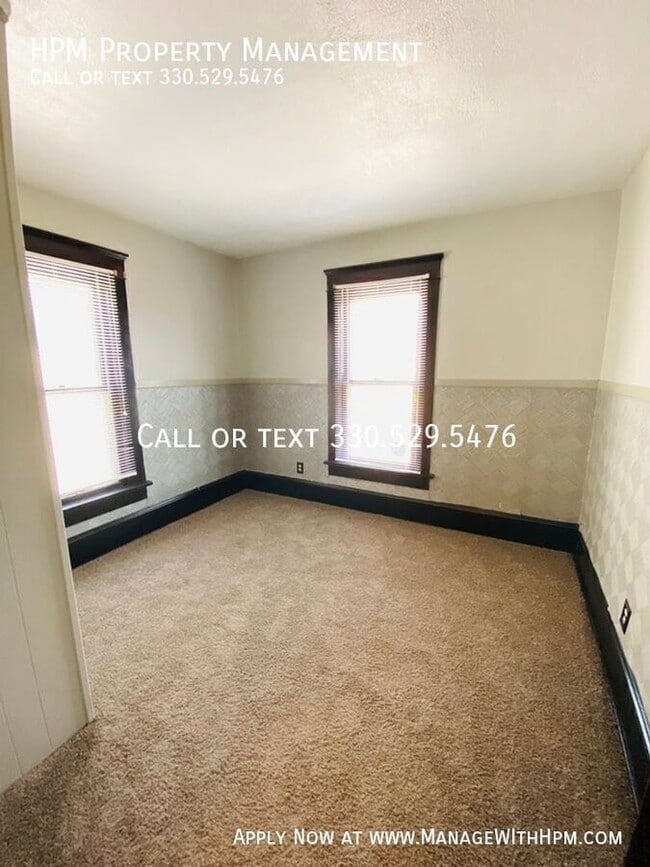 Building Photo - 1421 Piper Ct NW