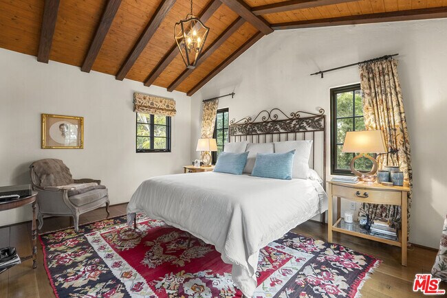 Building Photo - 361 Fordyce Rd