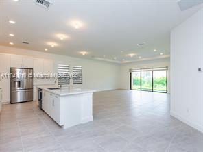 Building Photo - 12280 N Baypoint Cir