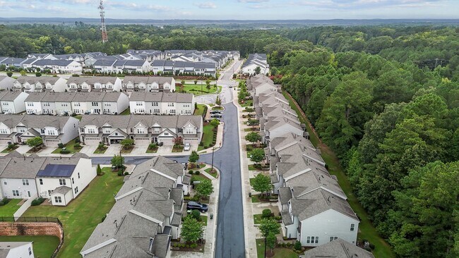 Building Photo - 1211 Nightshade Dr