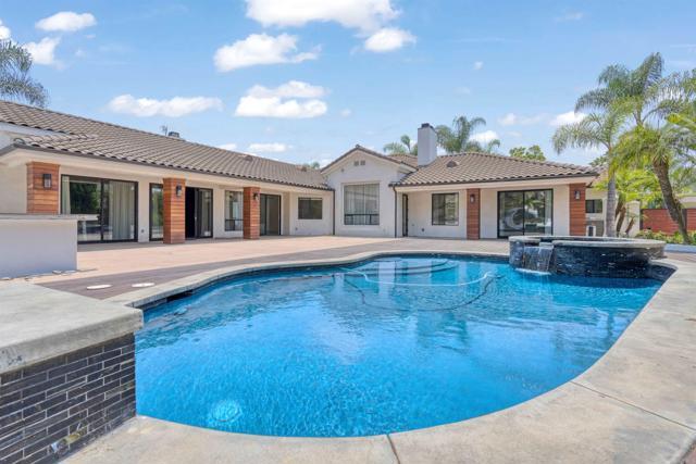 Building Photo - 410 Milagrosa Cir