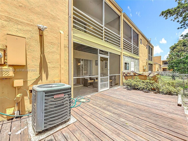 Building Photo - 2686 NW 60th Way