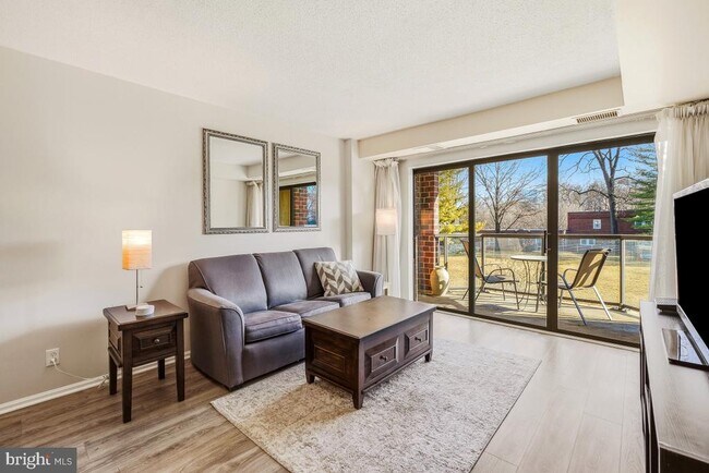 Building Photo - 2100 Langston Blvd.