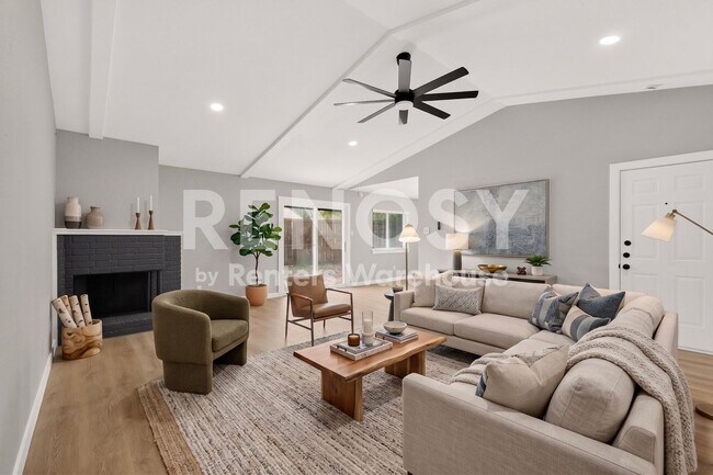 Building Photo - 507 S Spring Creek Dr