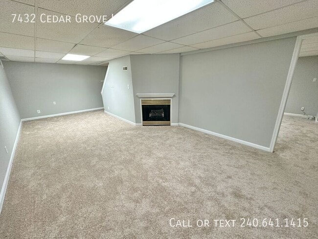 Building Photo - 7432 Cedar Grove Ln