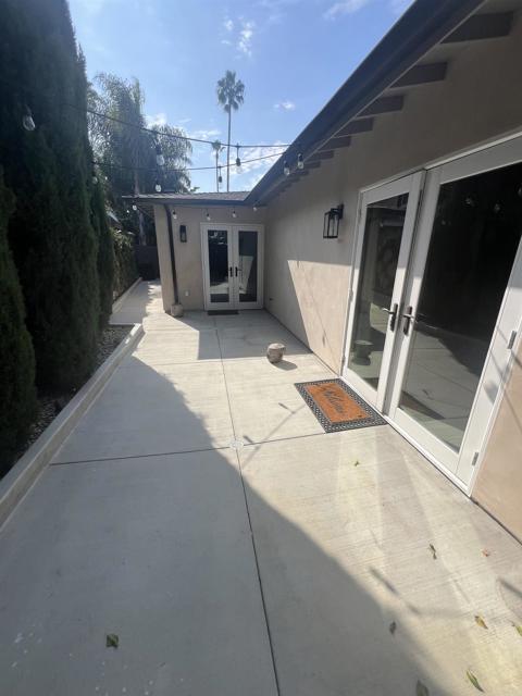 Building Photo - 250 Avenida Monterey