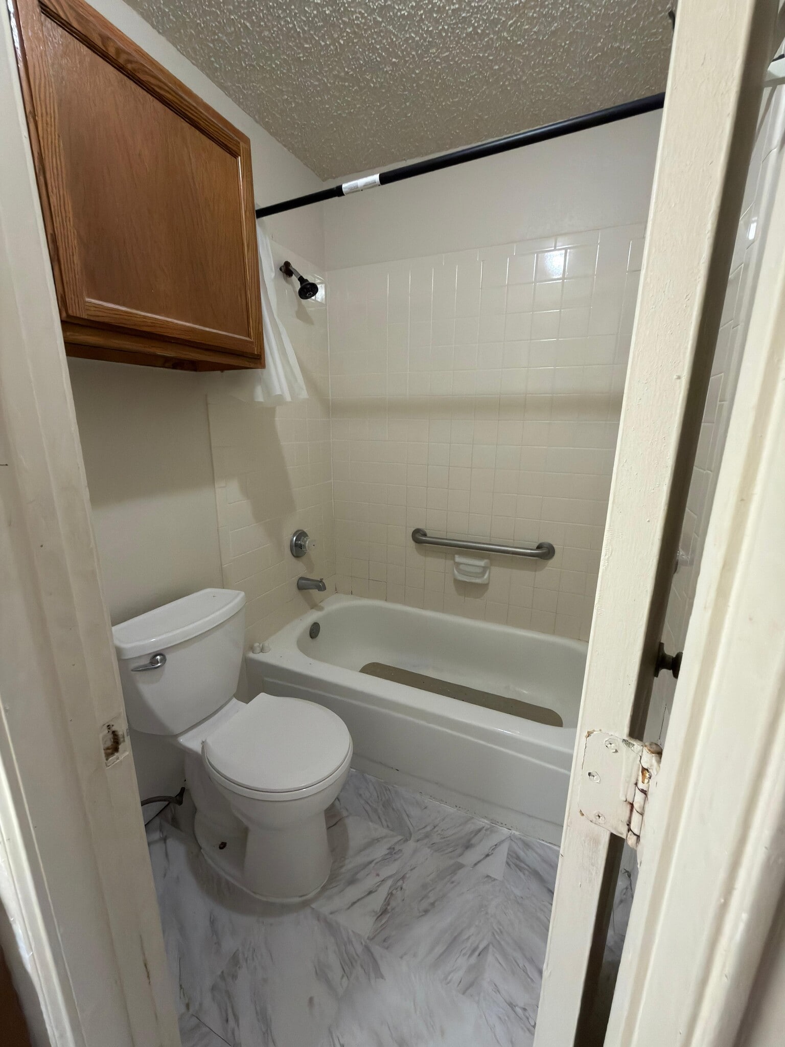 Building Photo - 6408 Brookhaven Trl