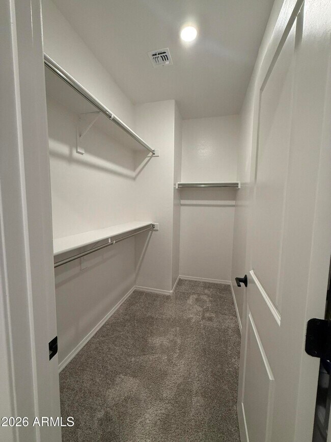 Building Photo - 2628 S Voyager Dr